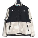 The North Face x KAWS North Face joint model FW23 1995 Denali Logo printed color block zipper fleece long-sleeved jacket