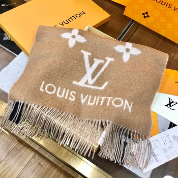 Louis Vuitton Scarfs M990128 185*45cm