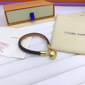 Louis Vuitton Toupie Bracelet M6773E