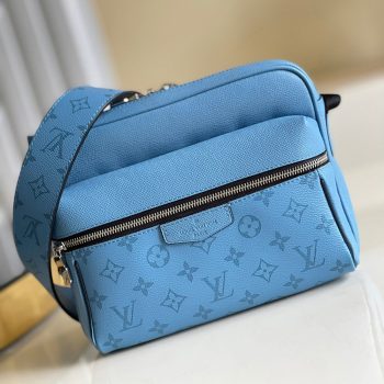 Louis Vuitton Bags M30233 29.5*20*10.5cm