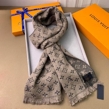 Louis Vuitton Scarfs D82052 185*40cm