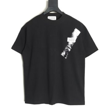 Maison Margiela Badge Print Short Sleeve T-Shirt