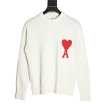 AMI PARIS 21FW Heart Embroidered Round Neck Sweater TSK2