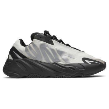 YEEZY BOOST 700 MNVN 'BONE'