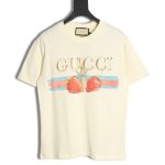 Gucci 24ss classic letter LOGO strawberry print T-shirt