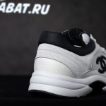FB2EE98E-7B55-3DF9-8767-37B34AF175EF