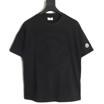 Moncler embossed logo short sleeve TSK1