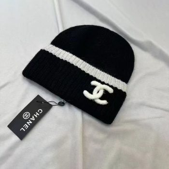 Chanel Cashmere Black Hats 132250
