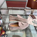 27D3FB36-5BCE-4AA9-5525-8680B95AED5B