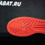 8A176AE2-257D-1692-94B3-D12072084003
