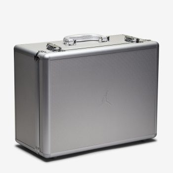 Air Jordan 17 shoes box