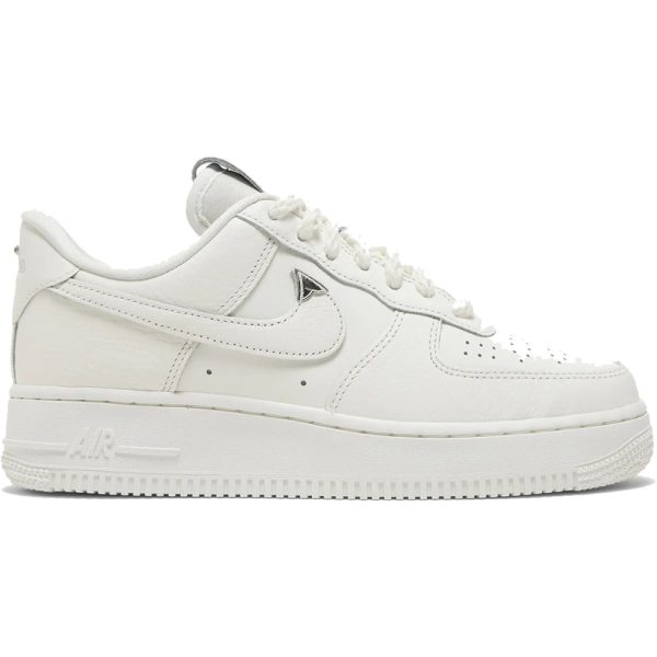 Air Force 1 '07 LV8 'Needlework'