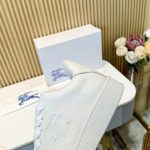 830DD2B4-D370-501C-7902-B5688560DBFF