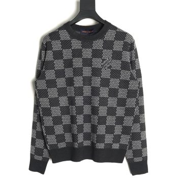 Louis vuitton plaid grey pullover sweater