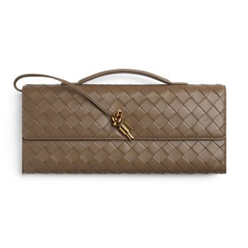 Bottega Veneta Andiamo Clutch Bags P32360 13*31*3cm