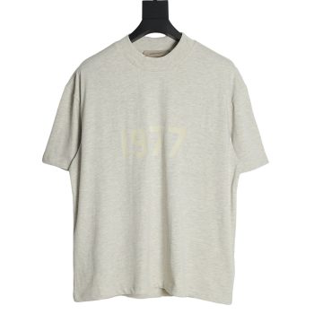 FEAR DF GOD double line 1977 flocking print short-sleeved Ivory