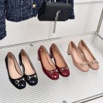 Gucci Horsebit black patent leather low heels