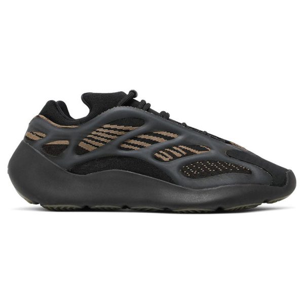 YEEZY 700 V3 'CLAY BROWN'