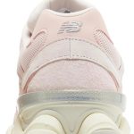 DFCF7E54-C9EE-6E2A-BA51-591AAB2A9647