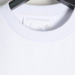 BFC6BC1B-3214-99F9-DD78-ABEC72045B47-1