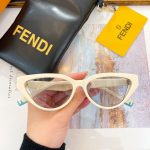 0B350E79-F3C2-7A3D-992F-F85744C5B85E-1