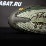 B5CEB784-EA6E-610A-8183-D4966314295D