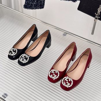 Gucci Black Patent Leather Crystal Interlocking G Heels
